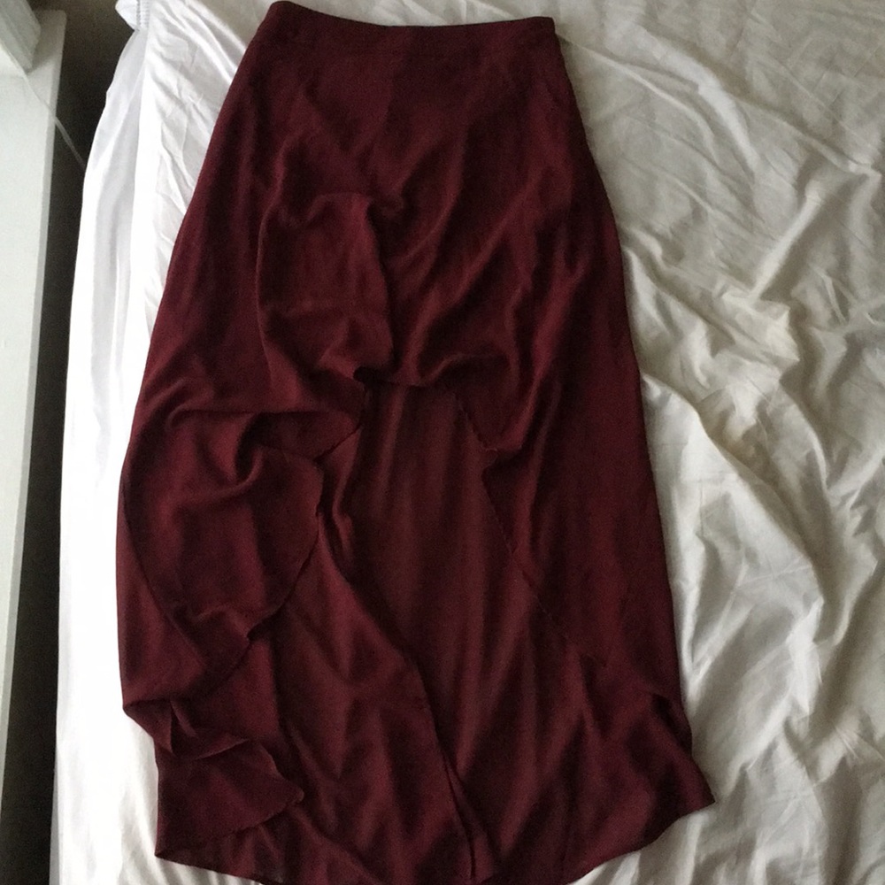 HILOW Maroon Skirt